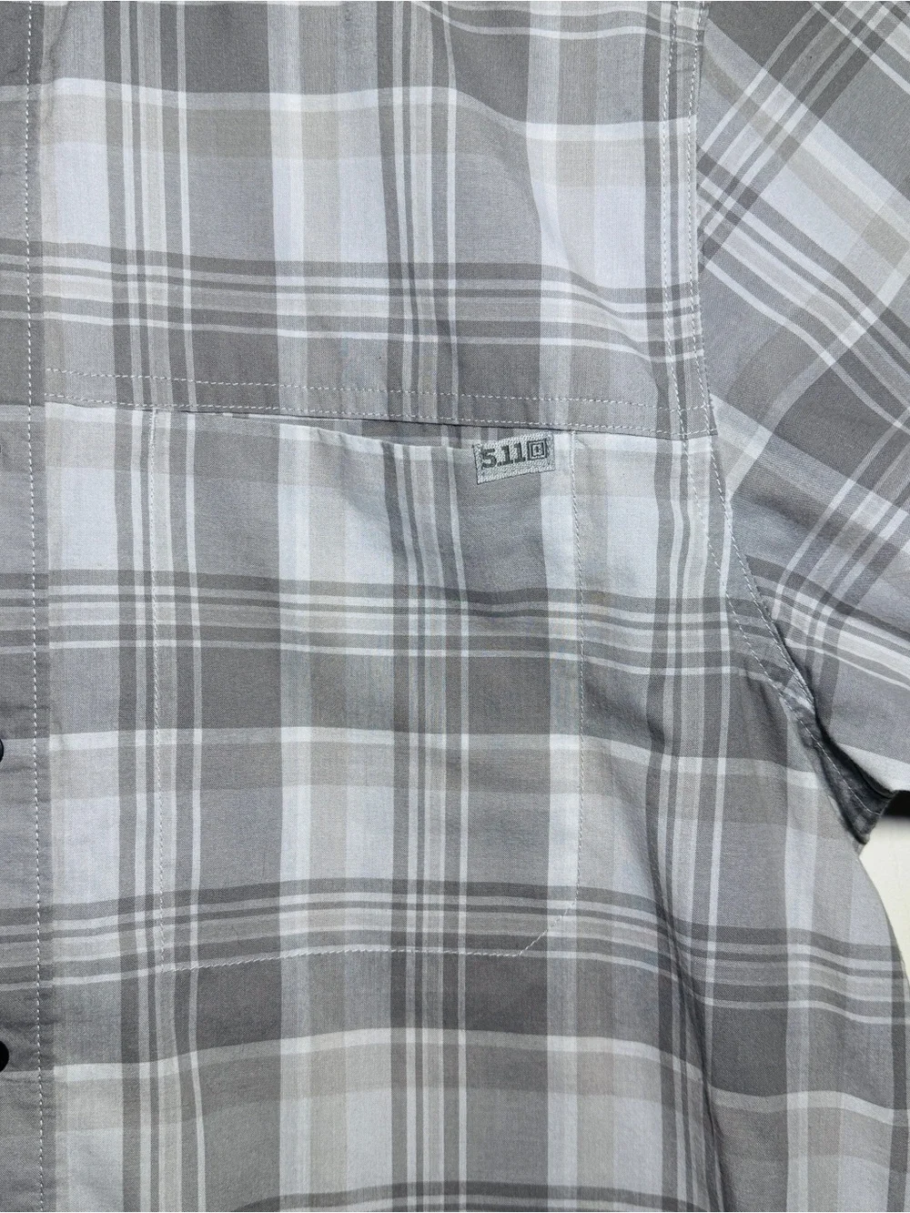 5.11 Tactical Men’s Short-Sleeve Gray Plaid Button-Down Shirt Snap On Button